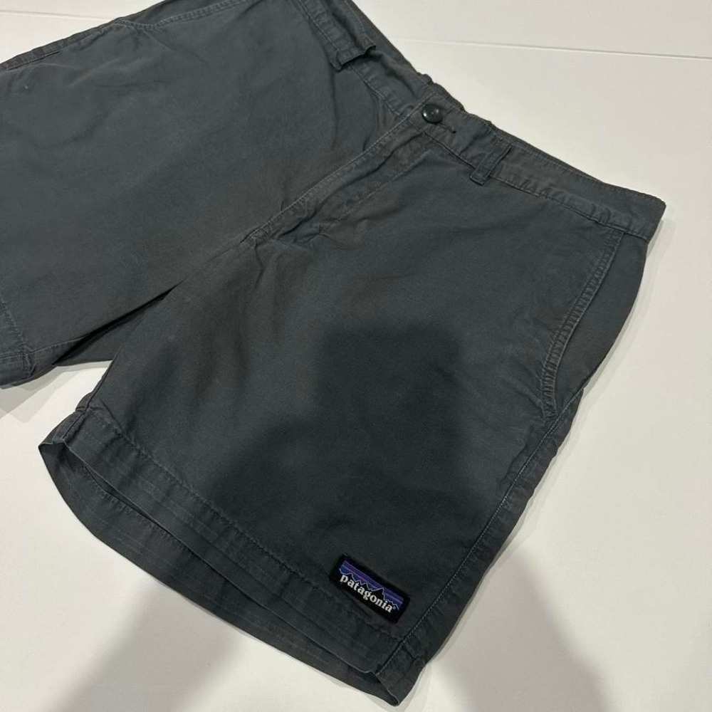 Patagonia Shorts Men's 32 Dark Grey 6"